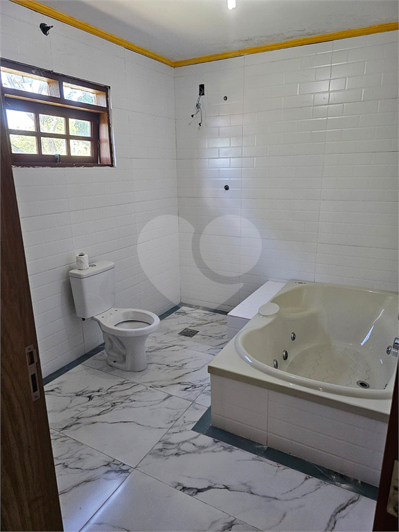 Chácara à venda com 3 quartos, 350m² - Foto 32
