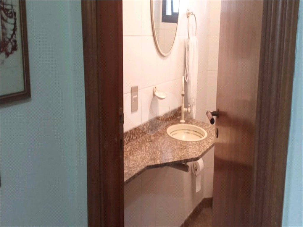 Apartamento à venda com 3 quartos, 145m² - Foto 22