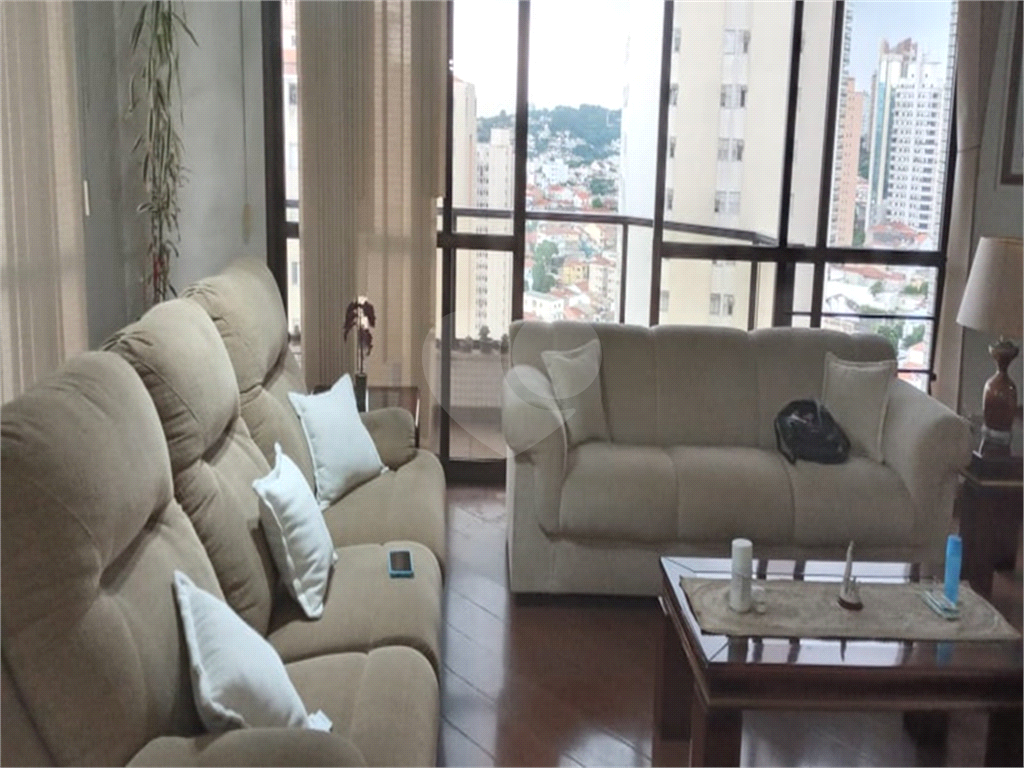 Apartamento à venda com 3 quartos, 145m² - Foto 7