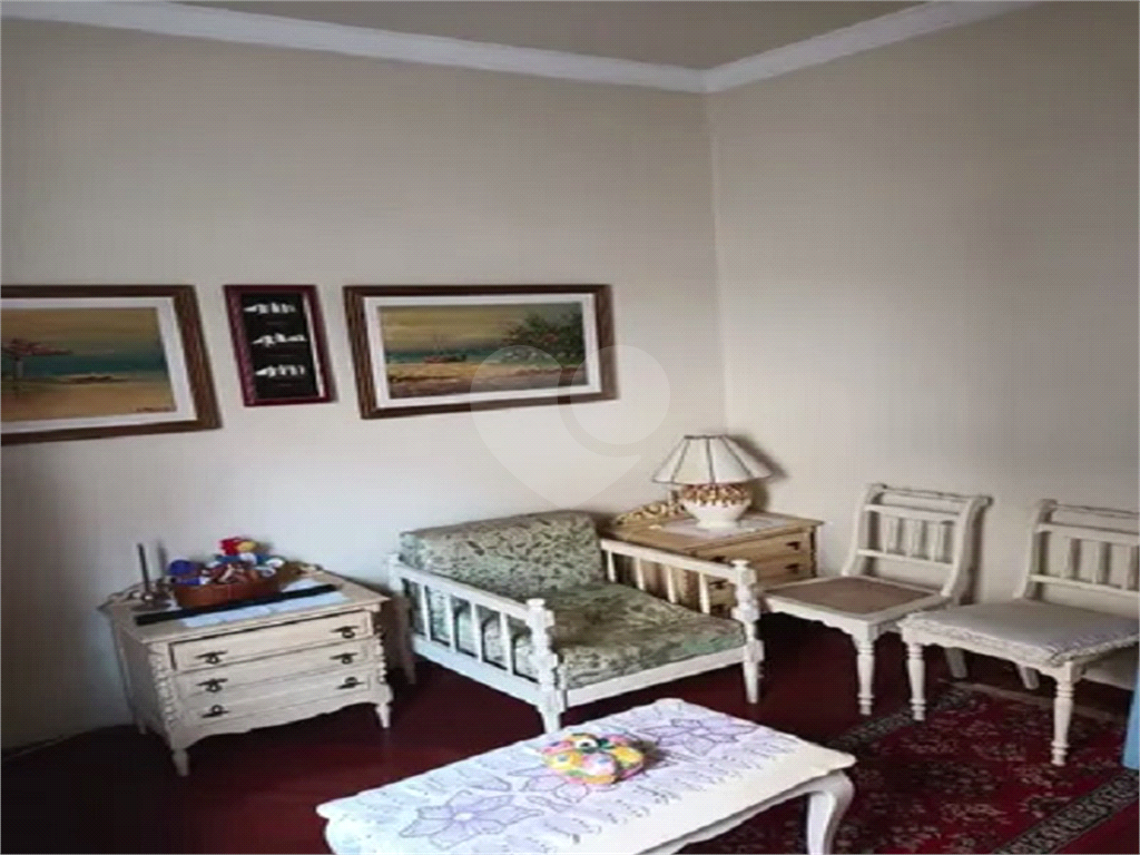 Excelente casa no bairro Cambuci/Aclimação - Ótima localização.