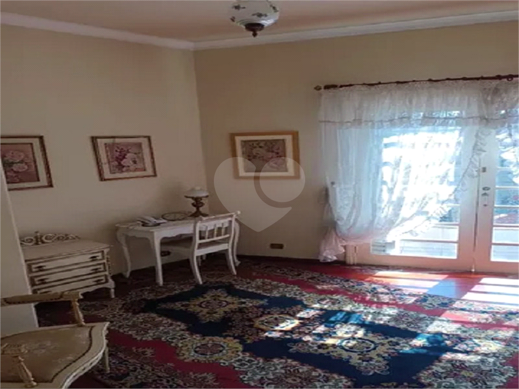 Excelente casa no bairro Cambuci/Aclimação - Ótima localização.