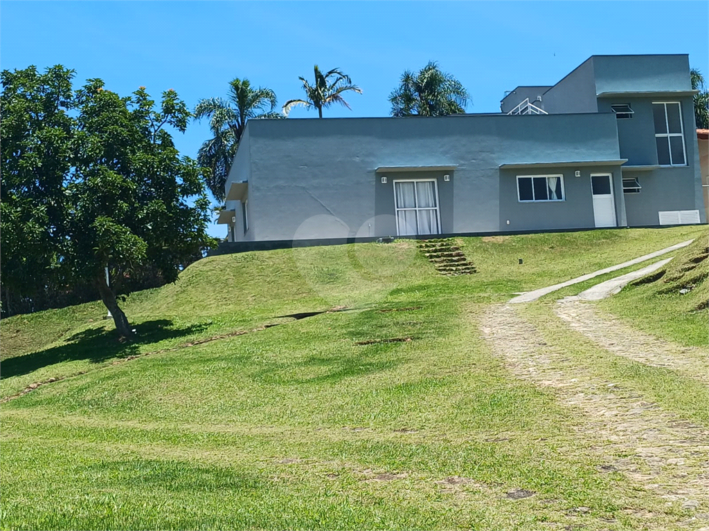 Casa de Condomínio à venda e aluguel com 7 quartos, 340m² - Foto 11