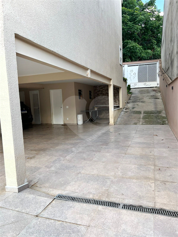 Terreno à venda com 3 quartos, 303m² - Foto 13