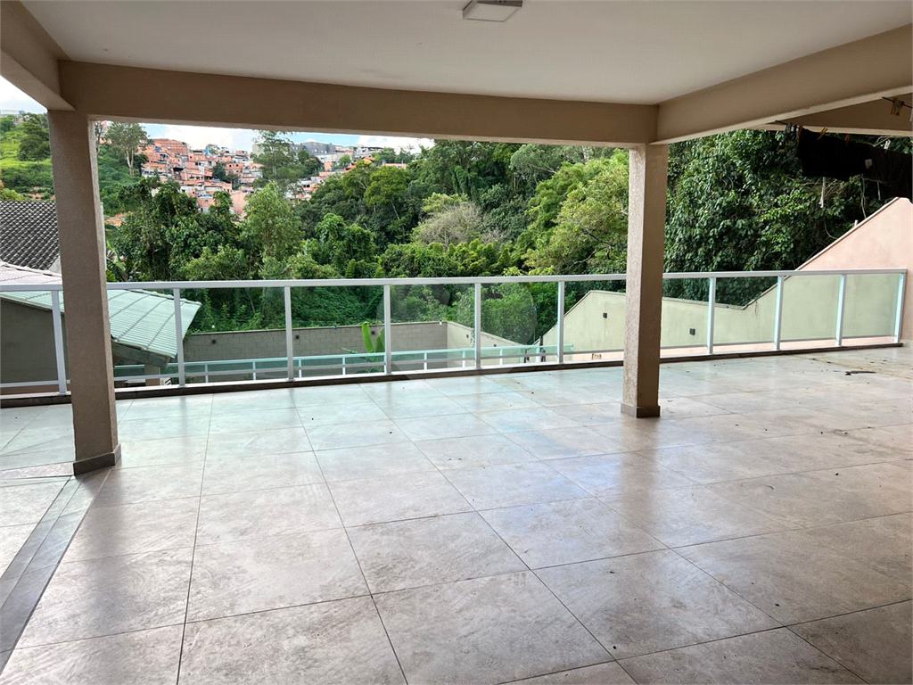 Terreno à venda com 3 quartos, 303m² - Foto 11