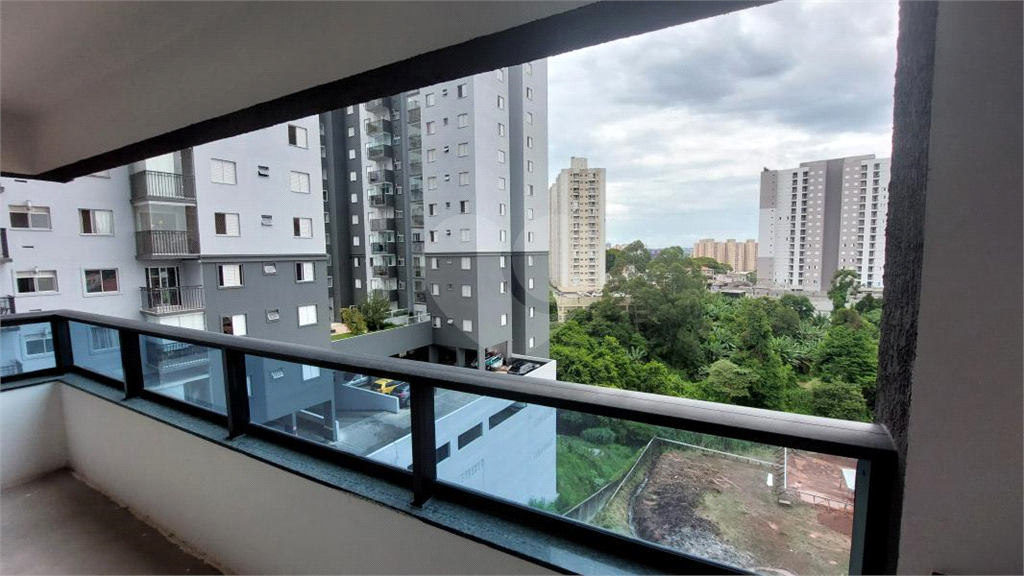 Apartamento 02 dormitórios, 01 suíte e 02 vagas - Guarulhos/SP