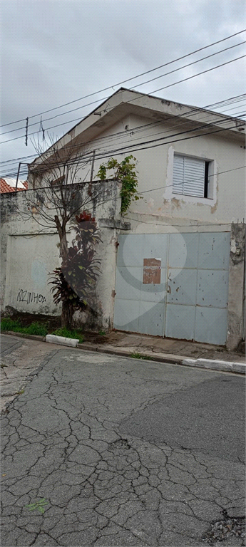 Imóvel para Investidor, Terreno com 382 m2, com 02 casas em rua tranquila