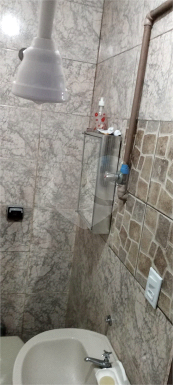 Imóvel para Investidor, Terreno com 382 m2, com 02 casas em rua tranquila