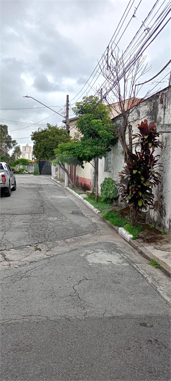 Imóvel para Investidor, Terreno com 382 m2, com 02 casas em rua tranquila