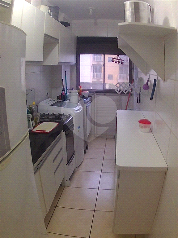 Apartamento à venda com 2 quartos, 48m² - Foto 8