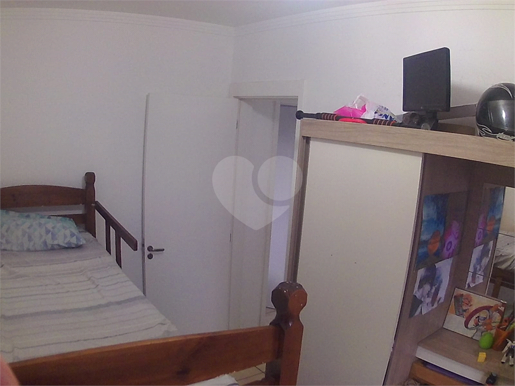 Apartamento à venda com 2 quartos, 48m² - Foto 17