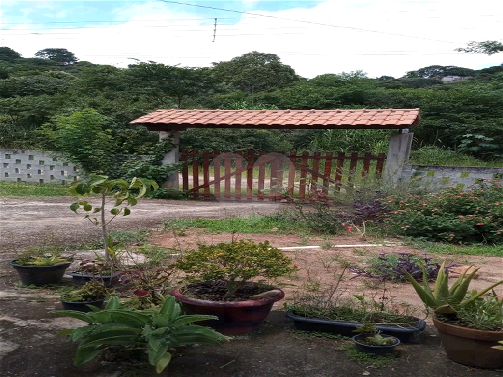 Fazenda à venda com 2 quartos, 70m² - Foto 1