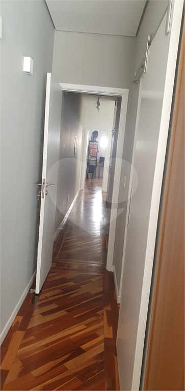 Sobrado reformado na Vila São Francisco com 3 suítes