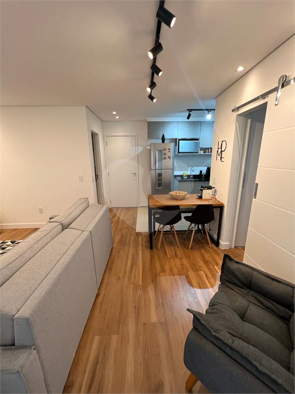 APARTAMENTO em VILA FORMOSA