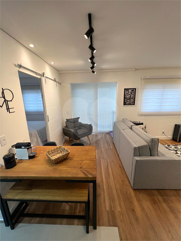 APARTAMENTO em VILA FORMOSA