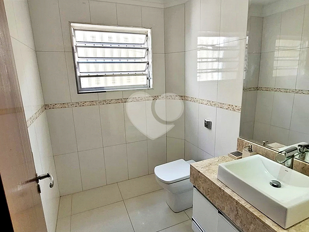 Casa à venda com 4 quartos, 315m² - Foto 11