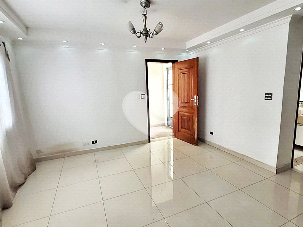 Casa à venda com 4 quartos, 315m² - Foto 17