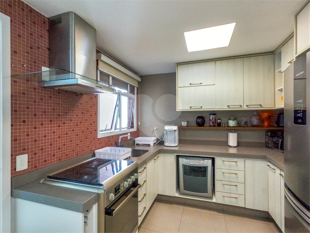 Apartamento para Venda, com 140 m, 3 suítes, 2 vagas no Ipiranga
