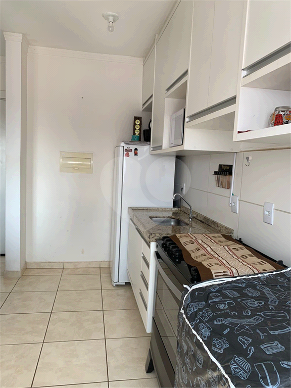 Apartamento à venda com 2 quartos, 47m² - Foto 3