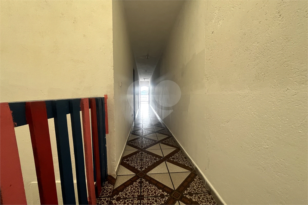 Sobrado residencial e comercial, com 3 vagas no Jardim Fontalis