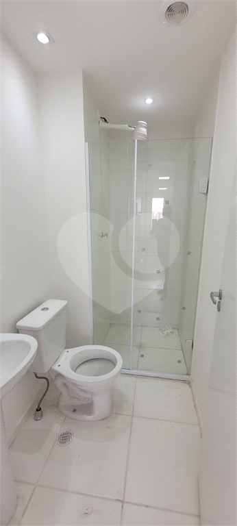 Apartamento com 02 Quartos na Rua do Shopping Internacional Guarulhos por R$ 249.000,00