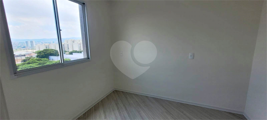 Apartamento com 02 Quartos na Rua do Shopping Internacional Guarulhos por R$ 249.000,00