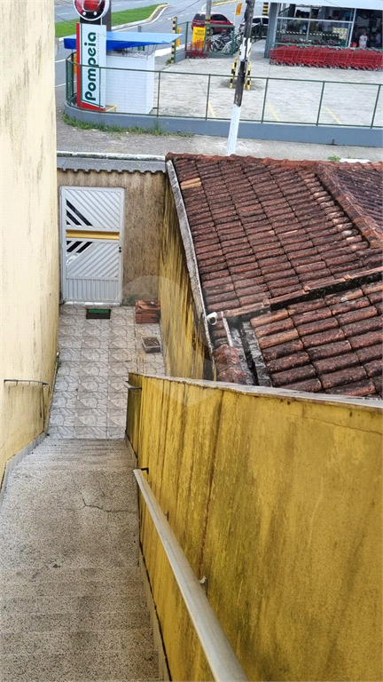 Sobrado a venda no Jardim Vila Real - Praia Grande - Porteira fechada.