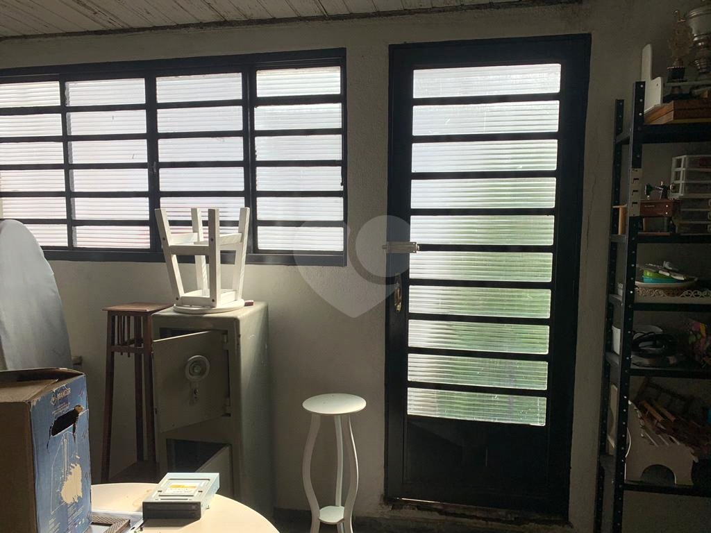 Casa à venda com 3 quartos, 180m² - Foto 14