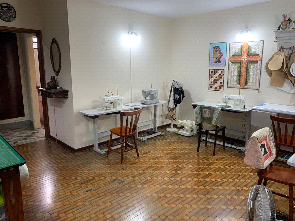 Casa à venda com 3 quartos, 180m² - Foto 3