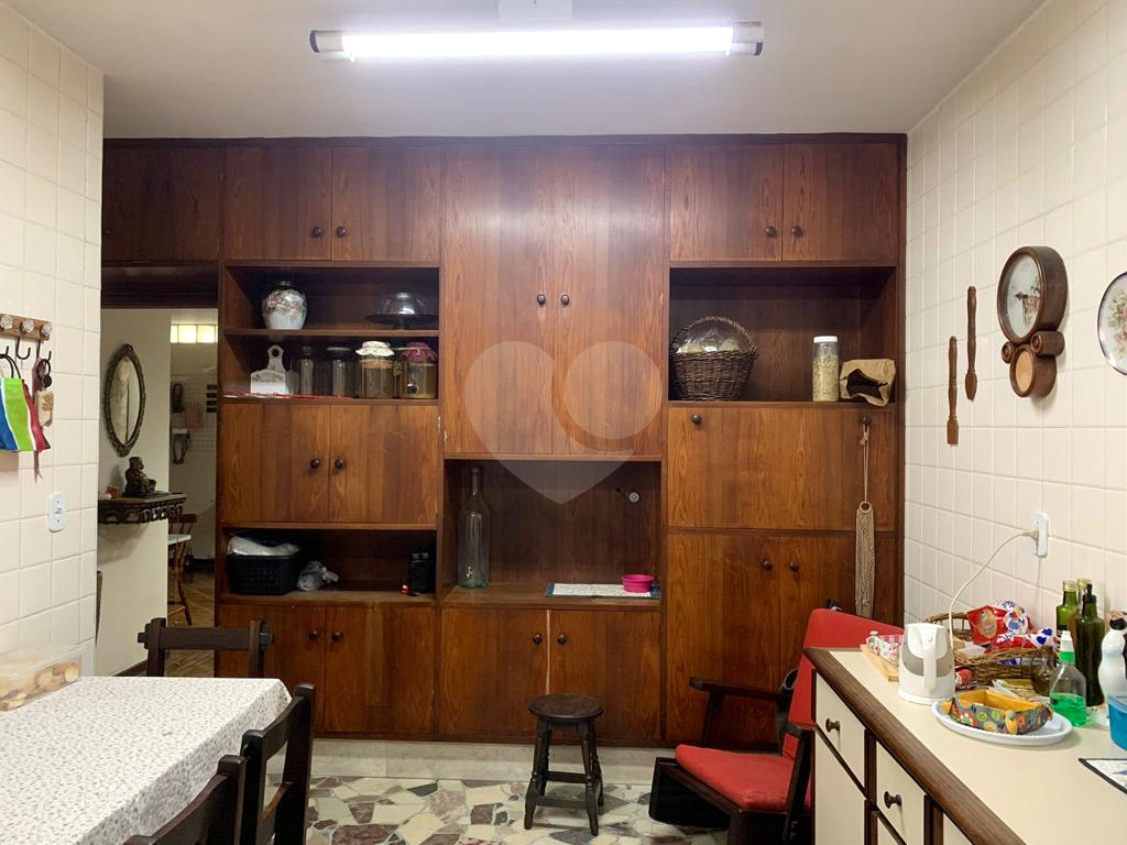 Casa à venda com 3 quartos, 180m² - Foto 13