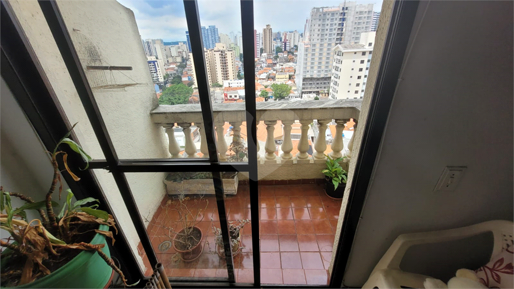 Apartamento com 2 Quartos à Venda, 70 m²