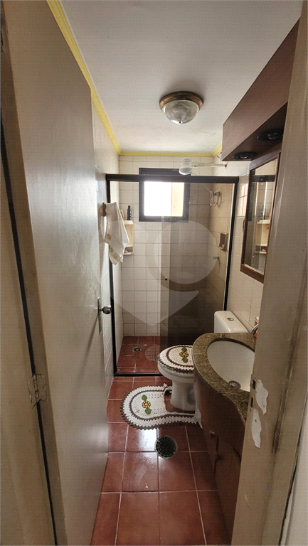 Apartamento com 2 Quartos à Venda, 70 m²