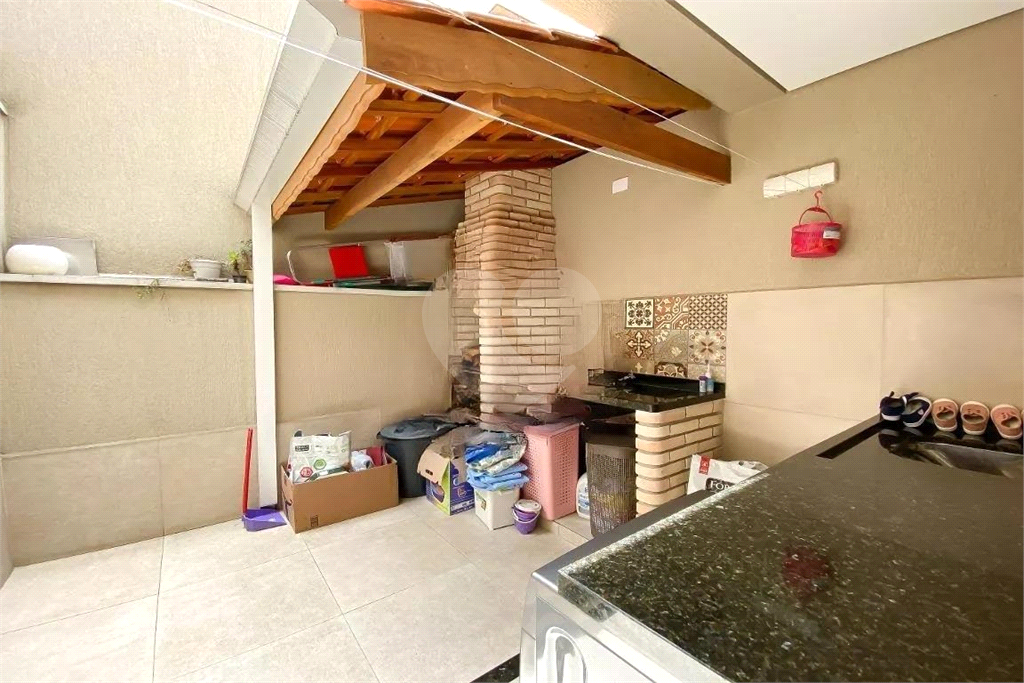 Sobrado 3 quartos, 1 suites e 2 Vagas de Garagem Parque São Domingos. 