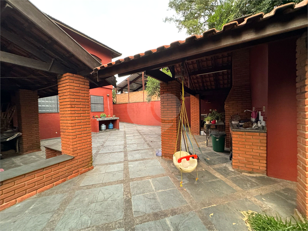 Terreno com casa
