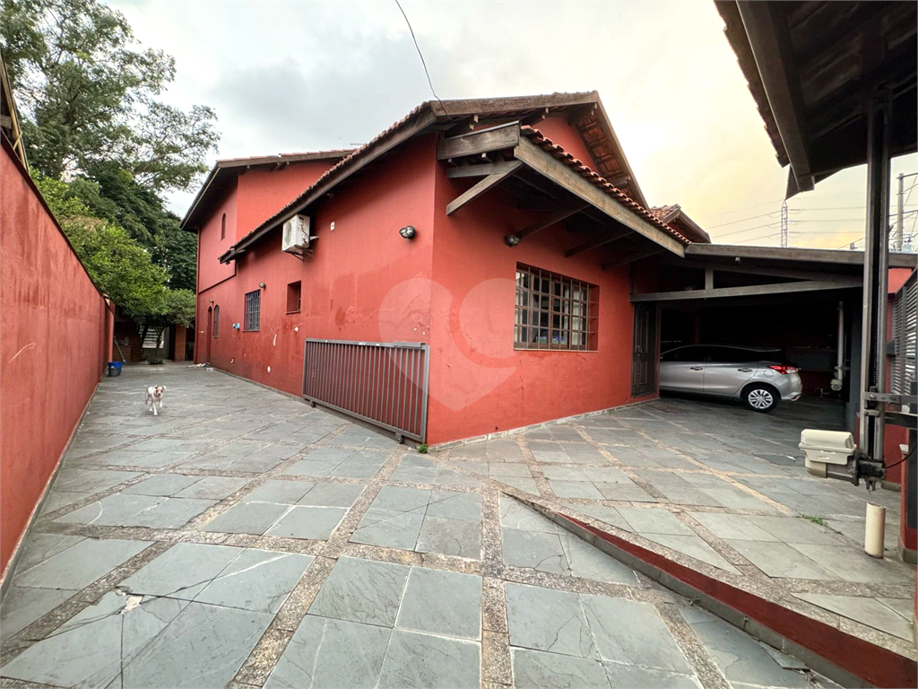Terreno com casa