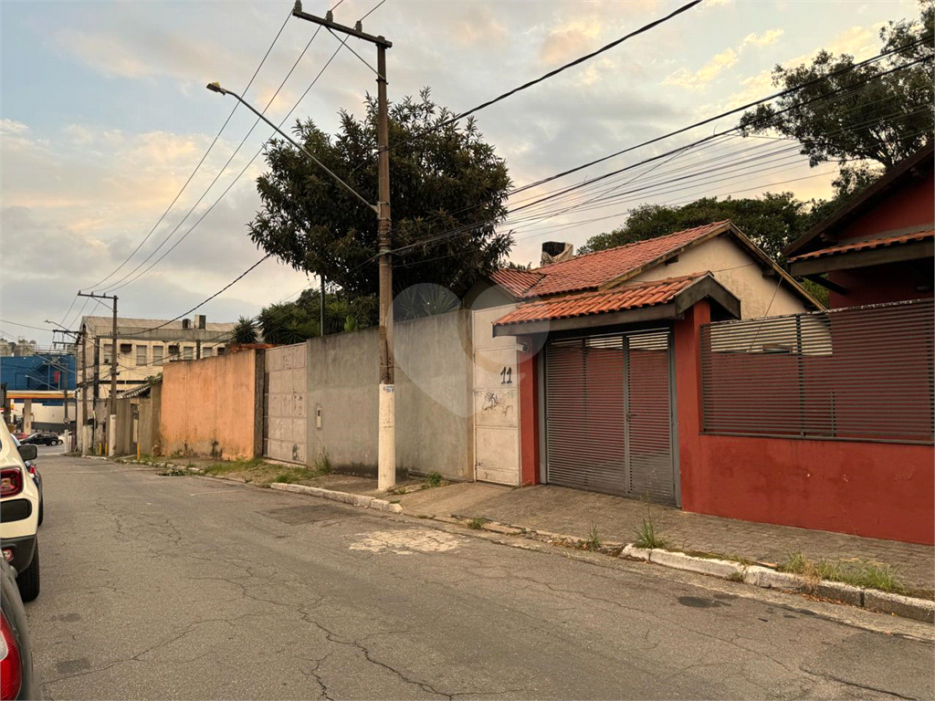 Terreno com casa