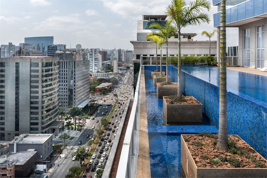 Aluguel 1 suíte com closet e 2 vagas Vila Olímpia, São Paulo