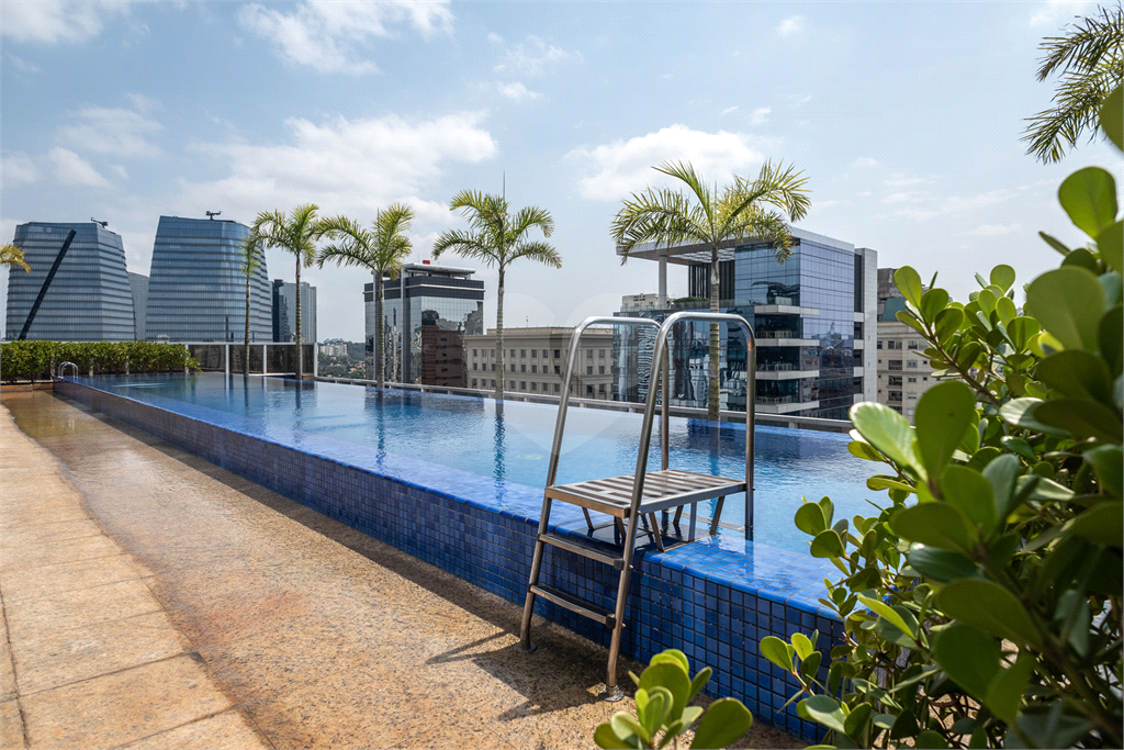 Aluguel 1 suíte com closet e 2 vagas Vila Olímpia, São Paulo