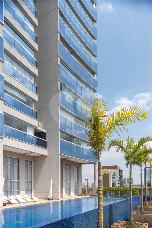 Aluguel 1 suíte com closet e 2 vagas Vila Olímpia, São Paulo