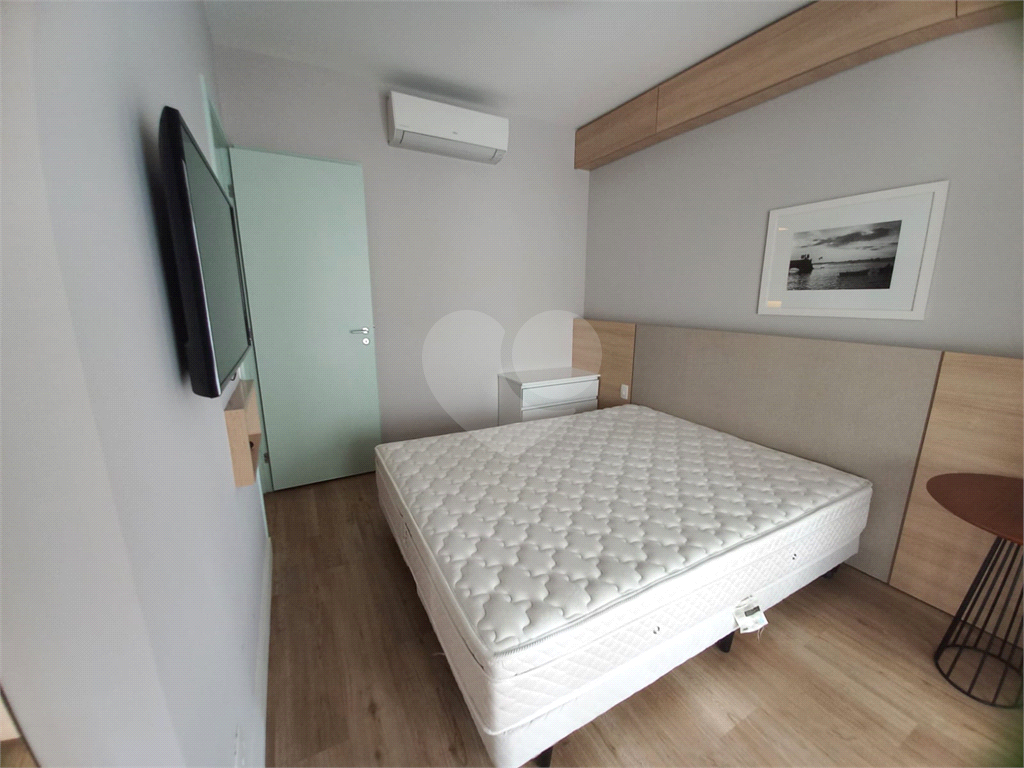 Aluguel 1 suíte com closet e 2 vagas Vila Olímpia, São Paulo