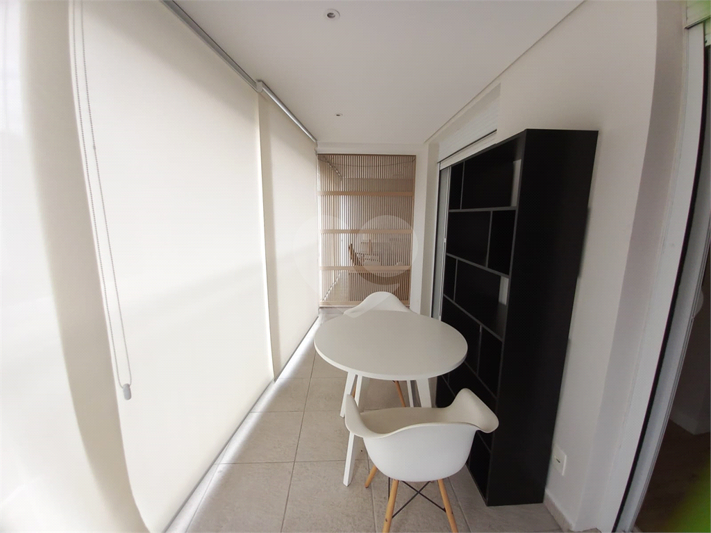 Aluguel 1 suíte com closet e 2 vagas Vila Olímpia, São Paulo