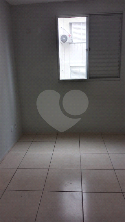 Apartamento à venda com 2 quartos, 48m² - Foto 9