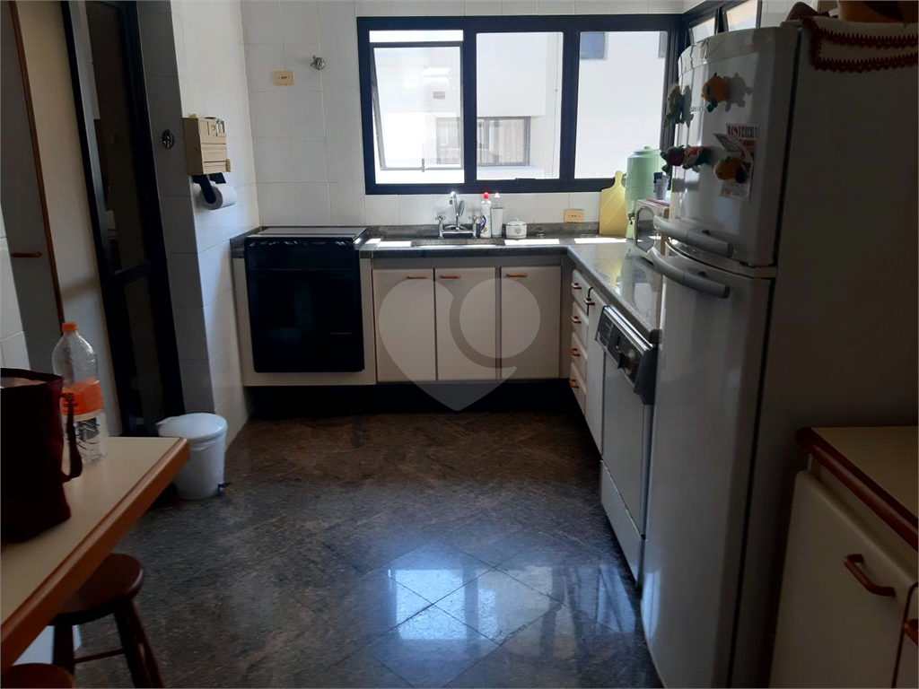 APARTAMENTO em ENSEADA