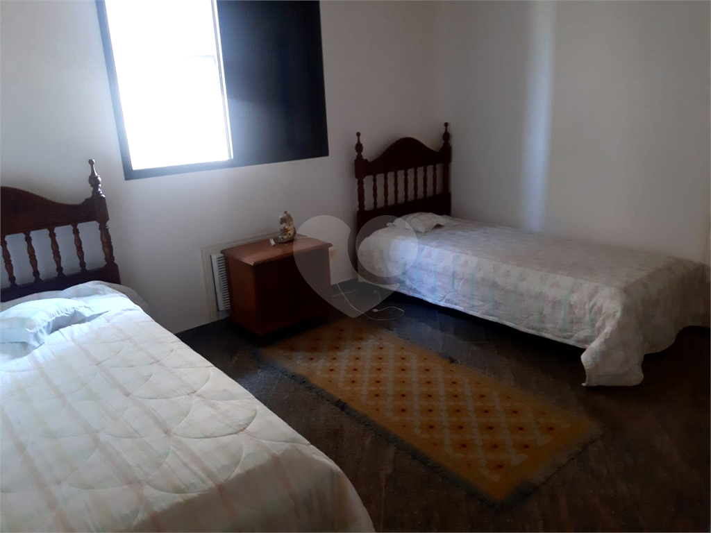 APARTAMENTO em ENSEADA