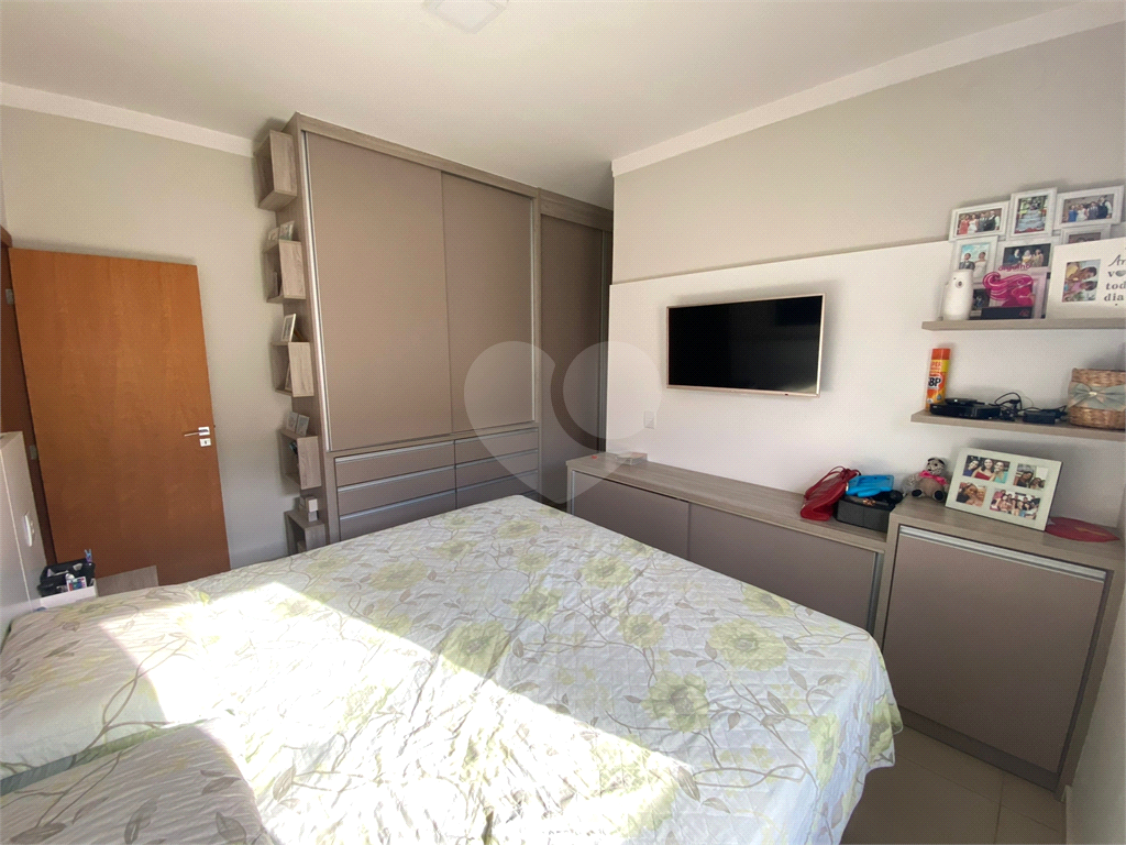 Casa de Condomínio à venda com 3 quartos, 202m² - Foto 24