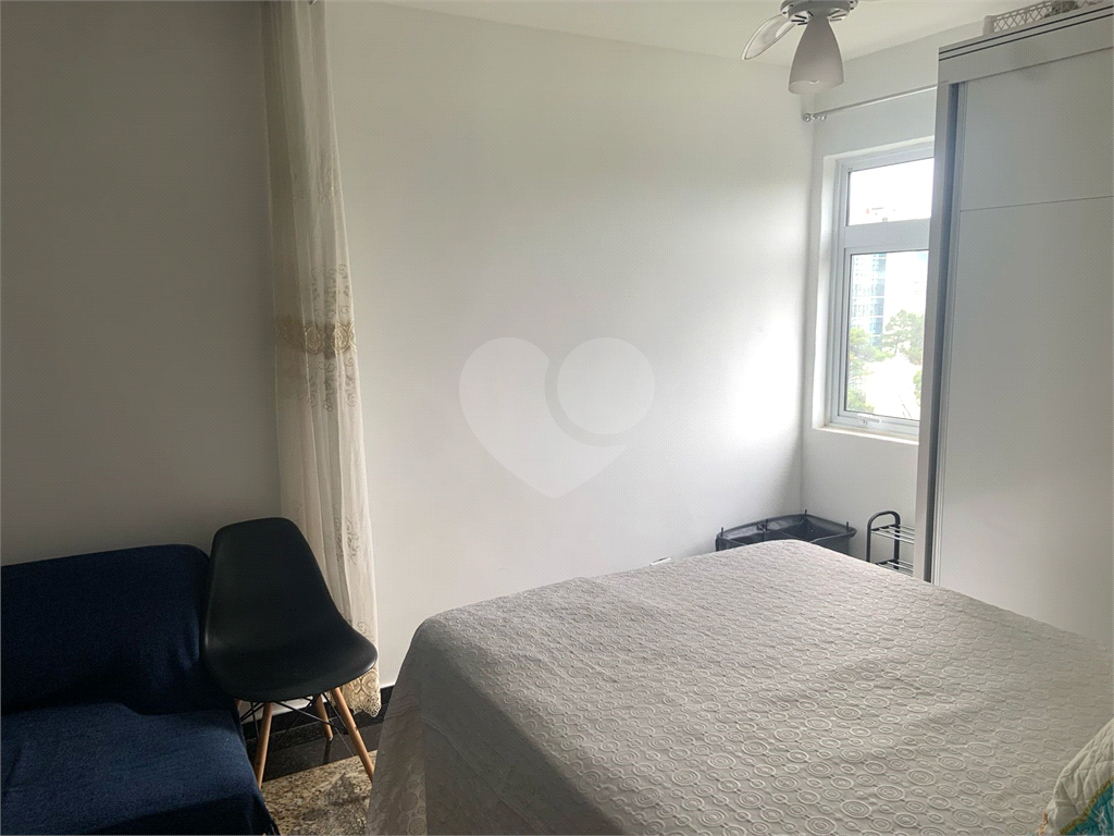 APARTAMENTO em JARDIM PAULISTA