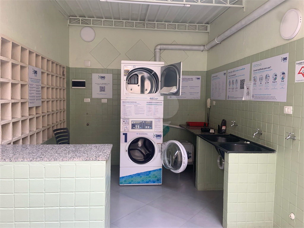 APARTAMENTO em JARDIM PAULISTA