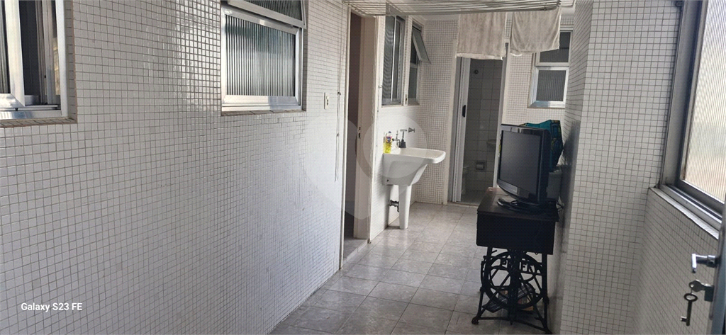 APARTAMENTO em SANTANA