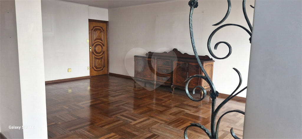 APARTAMENTO em SANTANA