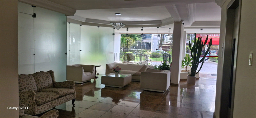 APARTAMENTO em SANTANA