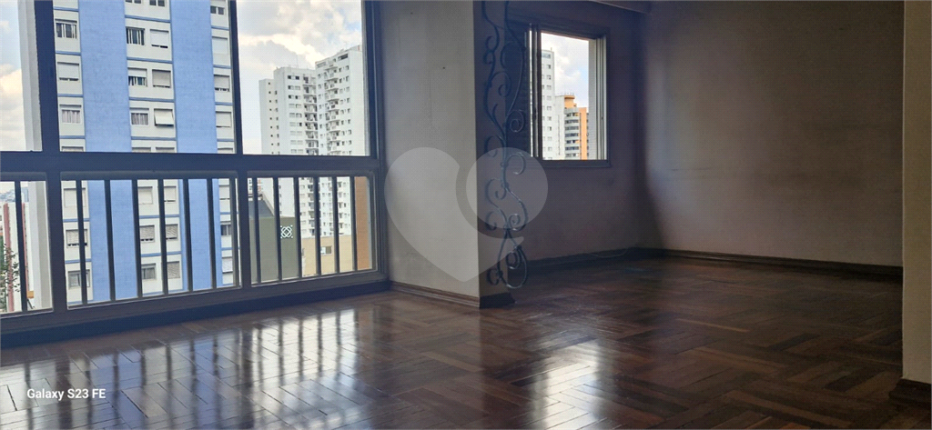 APARTAMENTO em SANTANA